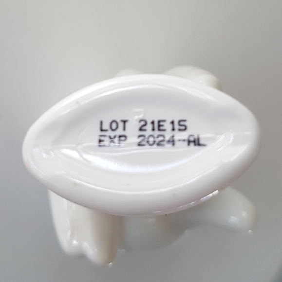 🧖🏻‍♂️ VICHY Anti-Dandruff Shampoo Set - Picture 3 of 16